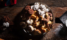 Lade das Bild in den Galerie-Viewer, Schoko-Spritzgebäck 200 g
