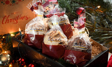 Lade das Bild in den Galerie-Viewer, Geschenkbox: 4 Tüten Plätzchen: Mailänder, Spritzgebäck, Vanillekipferl, Marmorkipferl ( a 250 g)

